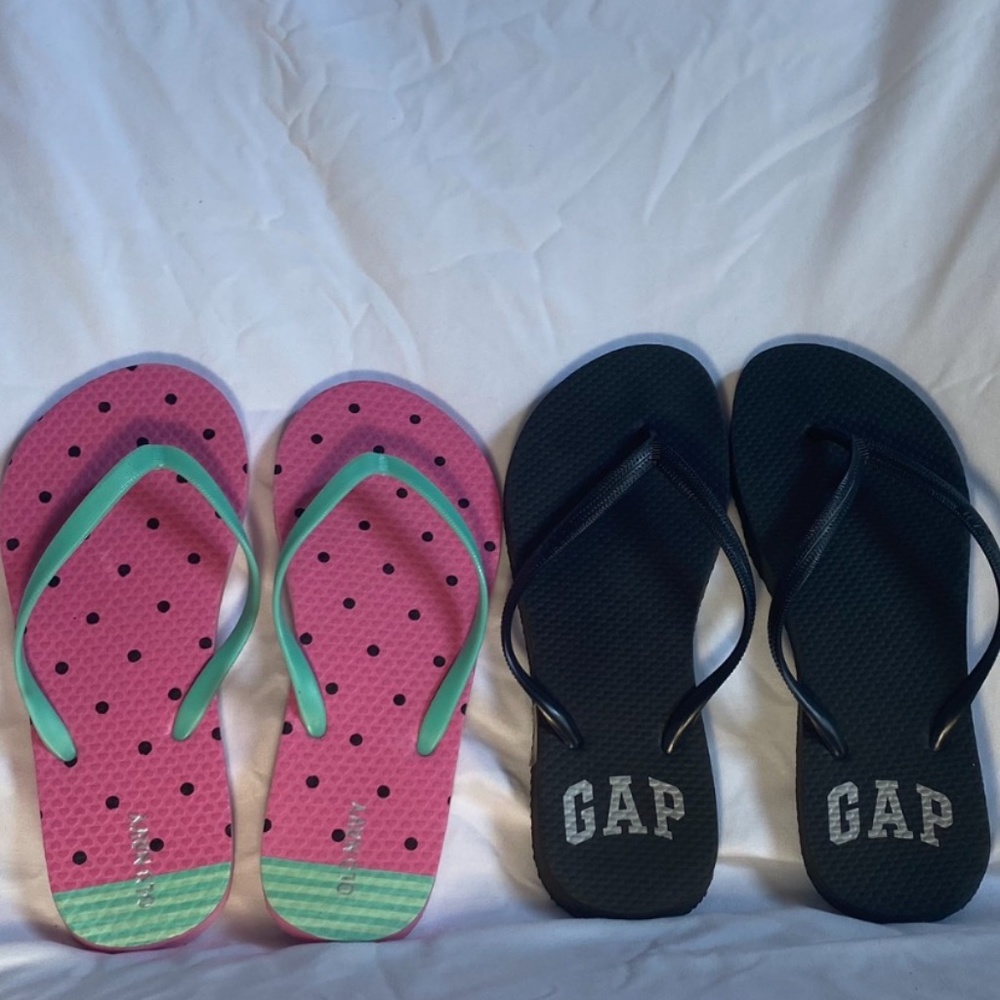 Gap/Old Navy Flip Flop Duo Pack